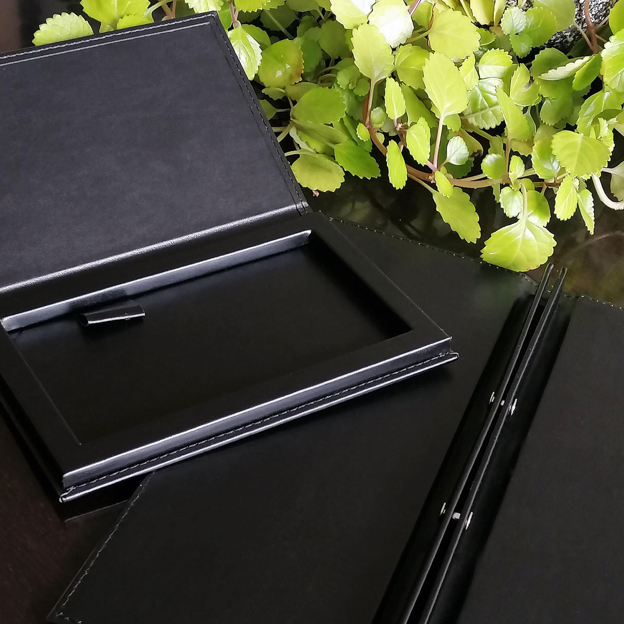 MENU ECLIPSE ET TITULAIRE DE COMPTE