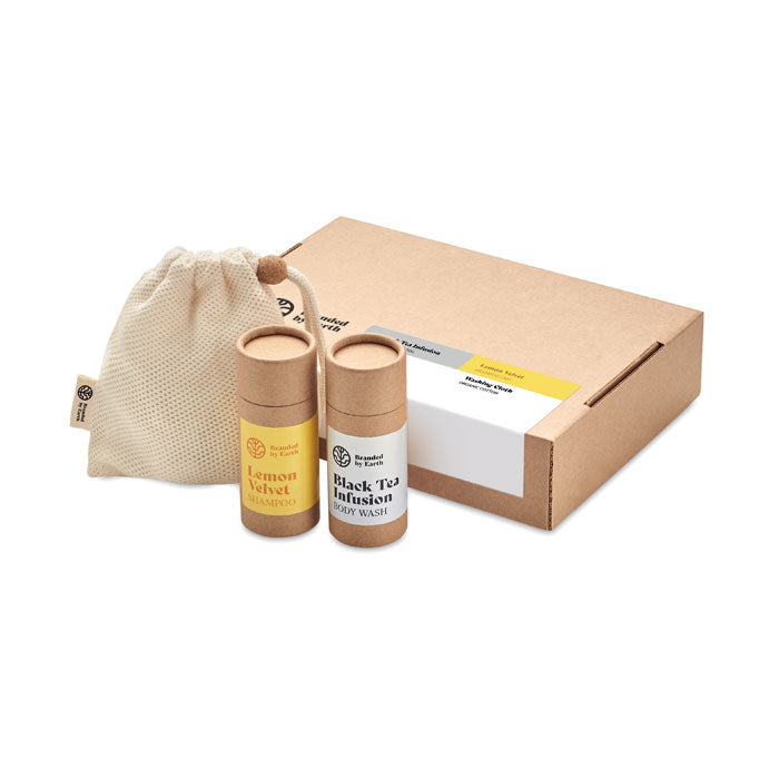 Conjunto de prendas em viagem
