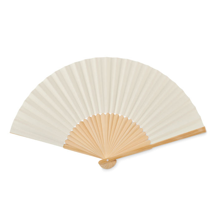 Leque de bambu